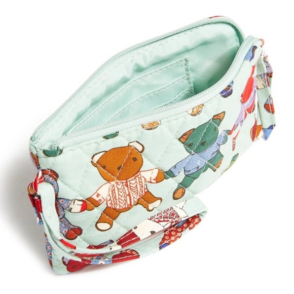 Vera Bradley Essential Zip Wristlet in Toasty Teddies NWT - Picture 2 of 2